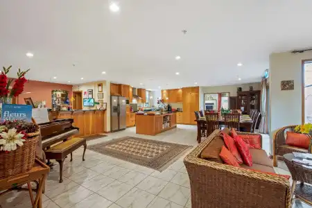 The Classic Villa - 18