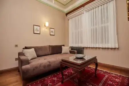 White Palace Old City Boutique - 125