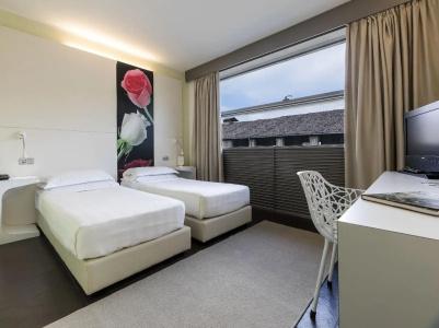 Best Western Green City - 46