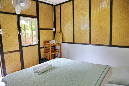 TP Hut Bungalows - 56