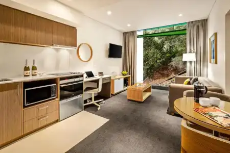 Quest Mounts Bay Road - 38