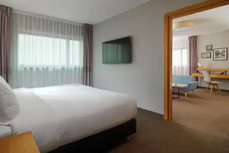 Hestia Apartments Chopin Airport Deluxe - 3