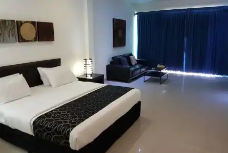 East Suites - 72