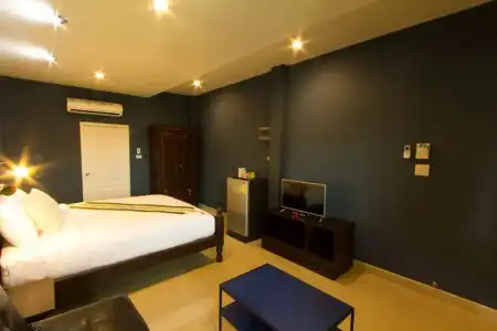 The Rise Resort - 37
