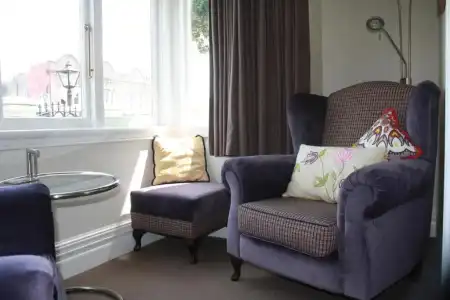 Ponsonby Manor - 86