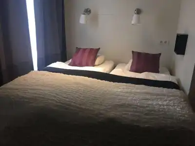 North West Restaurant & Guesthouse - 3