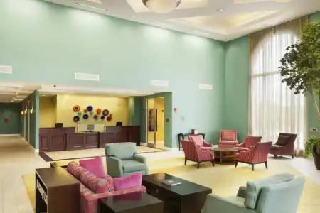 DoubleTree by Hilton Greensboro - 1