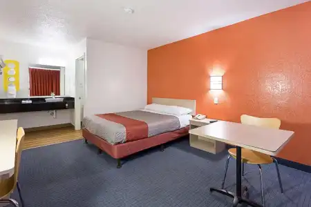 Motel 6 Baton Rouge, LA - Southeast - 23