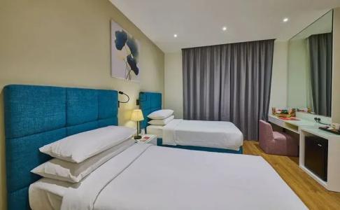 Ramada & Suites by Wyndham Dubai JBR - 37