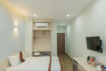 Yurii - 23