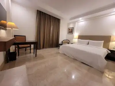 V Sarovar Portico MI Road - 2