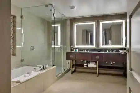 Omni Nashville - 8