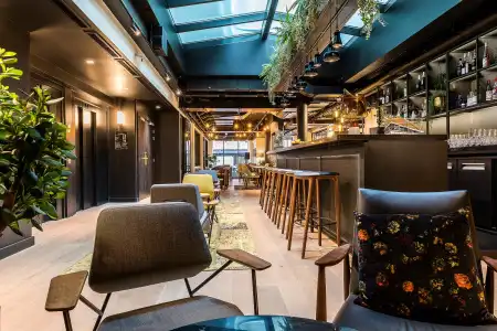 Laz' Spa Urbain Paris - 33