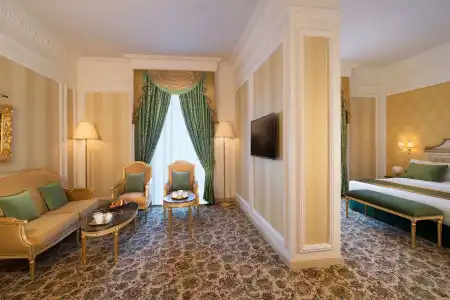 Royal Rose Abu Dhabi - 11