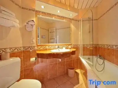 Best Western Beausejour - 84