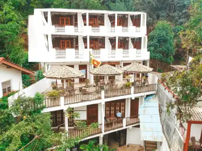 Mirissa Beach Inn - 0