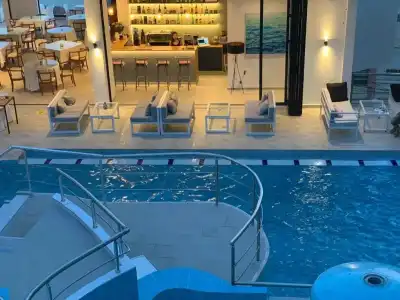 Olympia - 10