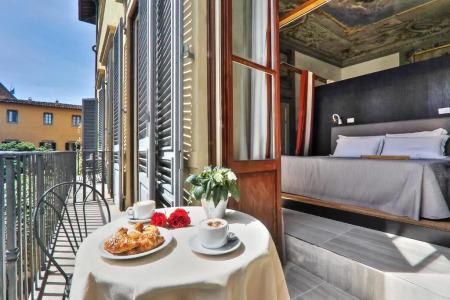 La Scaletta Al Ponte Vecchio - 321