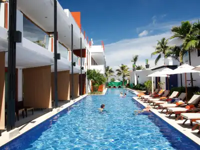 La Flora Resort Patong - 2