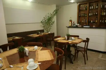 H4 Opera Jardins - 16
