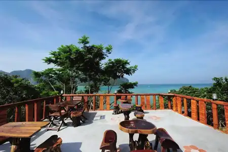 Phuphaya Seaview Resort - 43