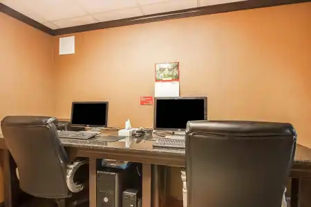 Clarion Inn Murfreesboro Old Fort Pkwy - 20