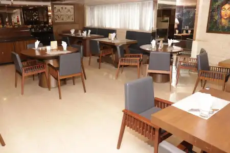 Monotel Luxury Business - 23