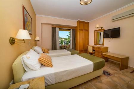 Andreolas Luxury Suites - 67