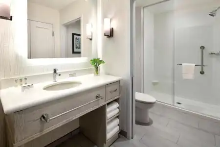 Homewood Suites by Hilton Long Beach Airport - 53