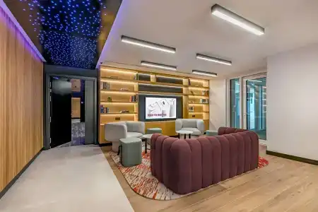 Yotel - 26
