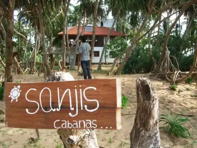 Sanjis The Seaside Cabanas - 10