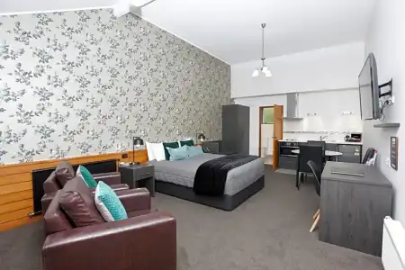 Balmoral Lodge Motel - 39