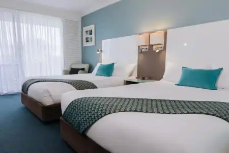 Sea World Resort - 2