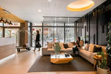 Q7 Lodge Lyon 7 - 25