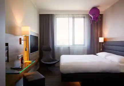 Moxy London Excel - 4