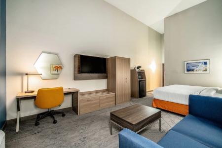 Holiday Inn Express & Suites PHOENIX - MESA WEST by IHG - 45
