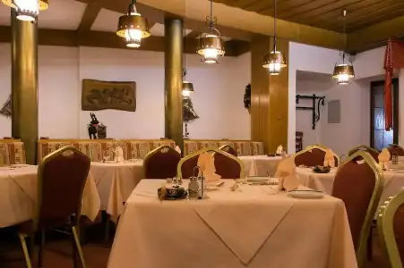 Post Mittenwald - 16