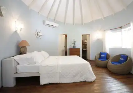 Nika Island Resort & Spa - 1