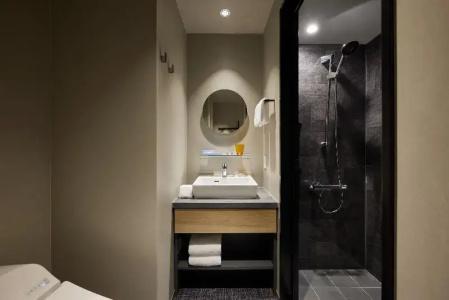 Oakwood Oike Kyoto - 11