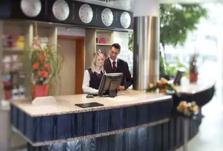 Mövenpick Nürnberg Airport - 17