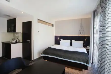 Schiller5 & Boardinghouse - 67