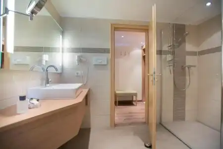 Flair Adlerbad - 20