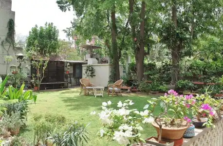 Tara Niwas - 20
