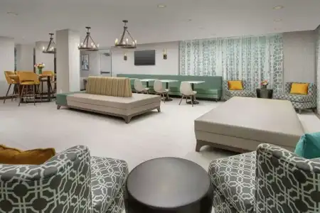 Hilton Garden Inn Miami Brickell South - 59
