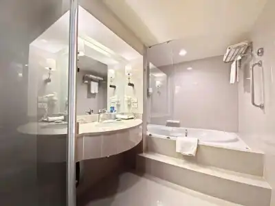 Silom Serene, a Boutique - 7