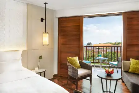 Pullman Danang Beach Resort - 7
