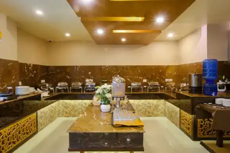 Yatri Suites and Spa - 39