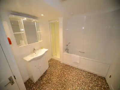 Marine View - 6