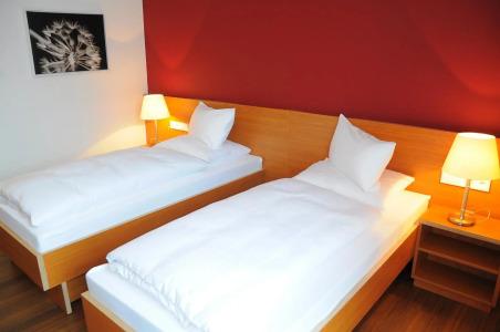 TOP EMBRACE Franz Essen - 14