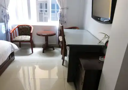 Hue Harmony - 4